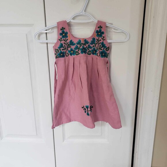 Pink dress - Picture 4 of 4